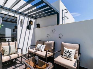 CASA EN VENTA CON ALBERCA Y JARDIN AL SUR DE CUERNAVACA