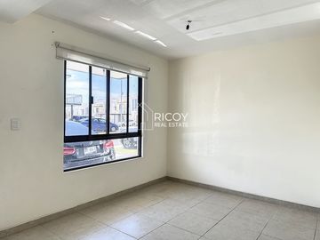 Magnífica casa en condominio con alberca y vigilancia