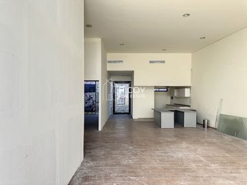 Magnífica casa en condominio con alberca y vigilancia
