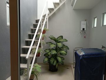 Venta Villa moderna y elegante a 50 mts. del mar, Salinas.