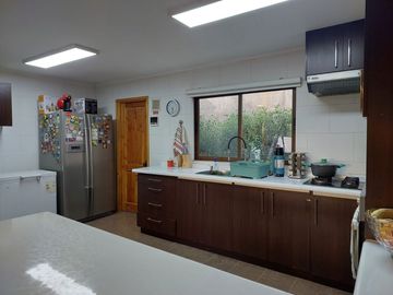 BROKER COLMO CONDOMINIO 5D-3B-4ESTAC- IMPECABLE