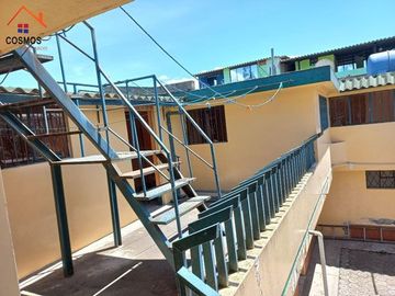Venta de Casa con terreno en Cayambe, urbanización 1º de Mayo