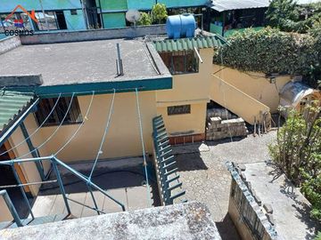 Venta de Casa con terreno en Cayambe, urbanización 1º de Mayo
