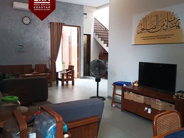 Rumah Jl. Purwa Madya, Cipedak, Jagakarsa, Jakarta Selatan