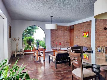 Se Vende Casa en Urb. Residencial Monterrico, La Molina