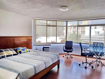 Se Vende Casa en Urb. Residencial Monterrico, La Molina