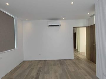 *NEWLY BUILT MODERN HOUSE WITH JAPANESE THEME FOR SALE NEAR MARQUEE MALL IN ANGELES CITY