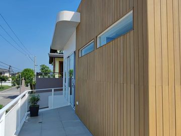 *NEWLY BUILT MODERN HOUSE WITH JAPANESE THEME FOR SALE NEAR MARQUEE MALL IN ANGELES CITY