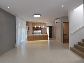 *NEWLY BUILT MODERN HOUSE WITH JAPANESE THEME FOR SALE NEAR MARQUEE MALL IN ANGELES CITY