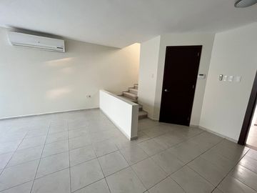 Increíble casa en venta en Fracc. Lomas Diamante Alvarado Veracruz.