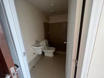 Fullerton Suites condo thru Pagibig near Nuvali