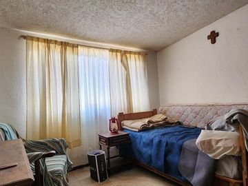 Casa con Terreno en Venta en Esquina, en Xochihuacán, Hidalgo.