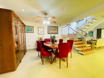 En Venta! Casa Con Piscina, 3 Pisos, En Condominio Urb. Las Brisas Villa Chorrillos