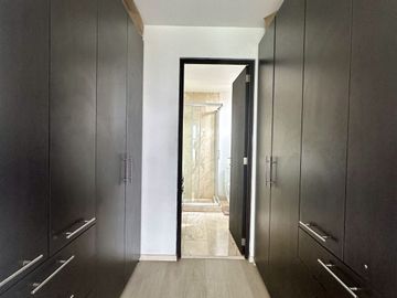DEPARTAMENTO EN RESIDENCIAL NATURA CON BODEGA Y 3 ESTACIONAMIENTOS