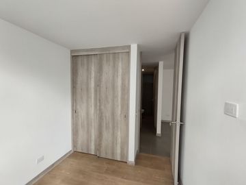 VENTA APARTAMENTO CIUDAD DEL RIO- MEDELLIN - POBLADO