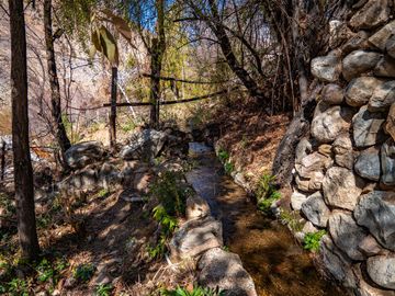Venta de hermoso terreno en Horcón, Valle del Elqui, 7.200 m2, electricidad y agua potable. 5.350 UF