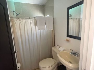 Excelente residencia en San Carlos Ubicada en Campo de golf