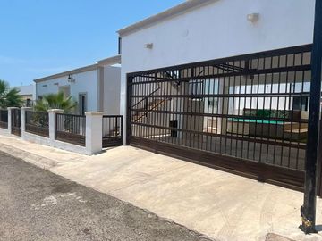 Excelente residencia en San Carlos Ubicada en Campo de golf