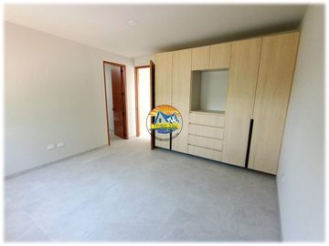 Casa en Cuernavaca, jacuzzi con calefacción en el jardín, excelentes acabados