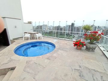 VENDO DEPARTAMENTO CON VISTA AL GOLF – SAN ISIDRO