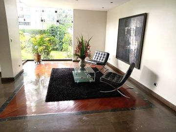 VENDO DEPARTAMENTO CON VISTA AL GOLF – SAN ISIDRO
