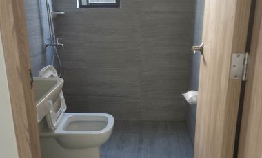 BATULAO19X3: For Sale Unfurnished 3BR Unit with Balcony and Parking in Batulao Artscapes