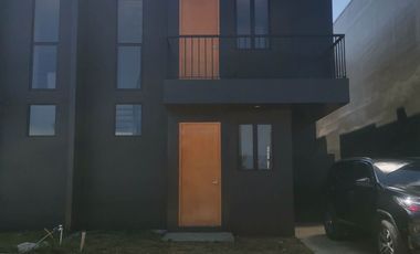 BATULAO19X3: For Sale Unfurnished 3BR Unit with Balcony and Parking in Batulao Artscapes