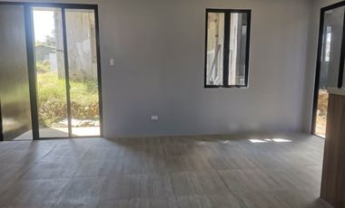 BATULAO19X3: For Sale Unfurnished 3BR Unit with Balcony and Parking in Batulao Artscapes