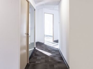 ALQUILER Oficina 300 m2 en  San Isidro