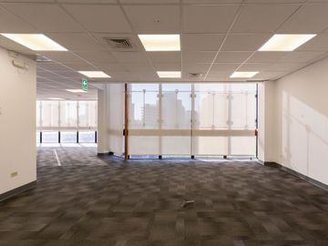 ALQUILER Oficina 300 m2 en  San Isidro