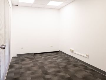 ALQUILER Oficina 300 m2 en  San Isidro