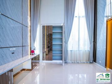 House for SALE! Airi Rama5 size 57 sqw. / 250 sqm. Fully furnished and ready to move Nonthaburi Thailand.