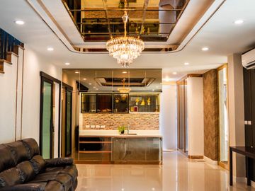 House for SALE! Airi Rama5 size 57 sqw. / 250 sqm. Fully furnished and ready to move Nonthaburi Thailand.