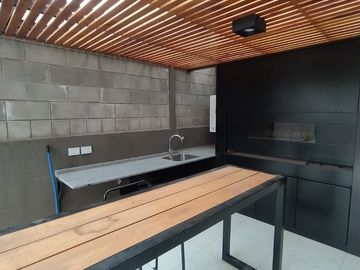 Ultima Unidad en Venta! Duplex de Categoria en Jardin Claret! 3 Dorm 3 Bñ Impecable