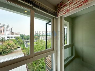 1 Bed Condo at Punna Residence 5 for Sale