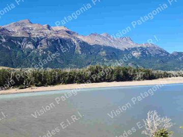 VENDO PREDIO DE 643 HECTÁREAS CON 4 KILÓMETROS DE RÍO IBÁÑEZ, REGION DE AYSEN