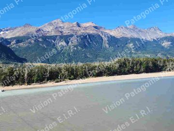 VENDO PREDIO DE 643 HECTÁREAS CON 4 KILÓMETROS DE RÍO IBÁÑEZ, REGION DE AYSEN