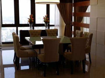 Penthouse with 4 Bedrooms for Sale in Skyway Twin Towers, Pasig City