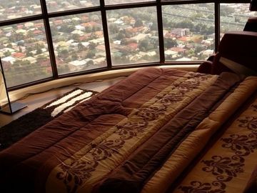 Penthouse with 4 Bedrooms for Sale in Skyway Twin Towers, Pasig City