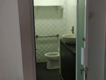 DISEWA RUKO JLN. BENDA KEMANG JAKARTA SELATAN