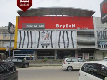 Gedung Jl. Sao-Sao, Bende, Kadia, Kota Kendari