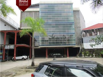 Gedung Jl. Sao-Sao, Bende, Kadia, Kota Kendari