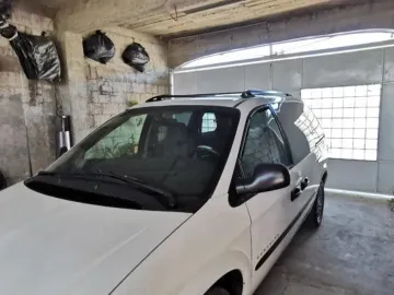 Casa en Parque de Poblamiento, 3 Pisos, 3 Recámaras, Pachuca, Hidalgo.