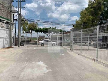 SE RENTA BODEGA EN LA COLONIA OLIMPICA EN LEON GUANAJUATO