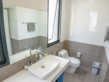 Bophut Villa 3 Beds 4 Bath 200 SQM