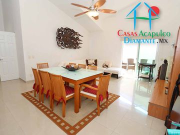 Depa con terraza y vista a las áreas comunes