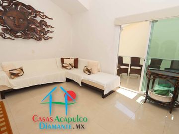 Depa con terraza y vista a las áreas comunes
