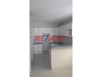 Casa En Venta - Pimentel C.Rivera