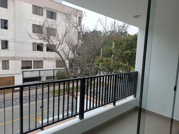 PRECIOSO DEPARTAMENTO  2DO PISO ESTRENO ENTREGA INMEDIATA SAN BORJA!
