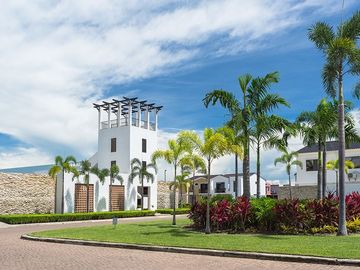 Casa de Venta en Vía Salitre, Puntilla